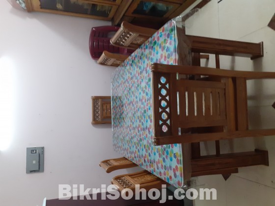 Shegun dining & chairs